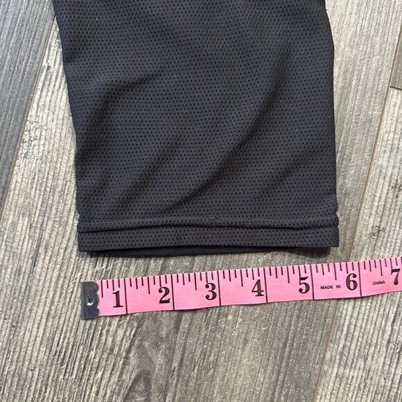 Nike Dri-Fit Capri Legging Womens Medium Running Cropped Yoga Gym ID Pocket - Picture 6 of 6